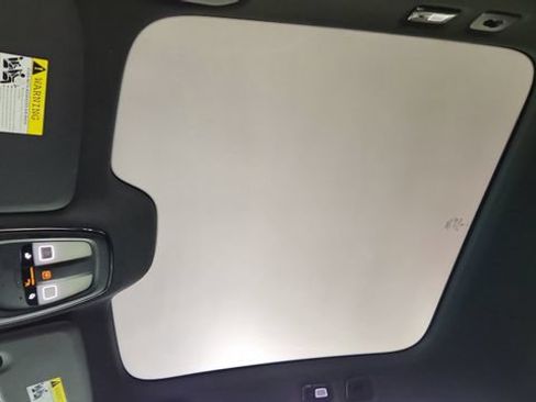 Certified 2023 Volvo C40 P8 Recharge Plus w/ Protection Package Premier AWD/4WD image 26