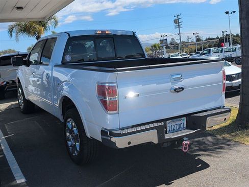 Used 2014 Ford F150 Lariat w/ Equipment Group 502A Luxury AWD/4WD image 2