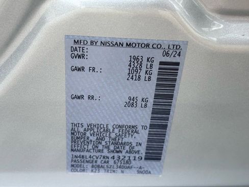 Used 2024 Nissan Altima 2.5 SR w/ SR Premium Package image 35