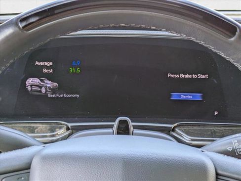 Used 2023 Cadillac Escalade Premium Luxury w/ Performance Package image 20