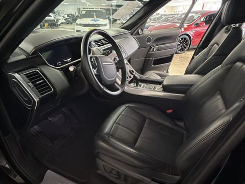 Used 2020 Land Rover Range Rover Sport HSE AWD/4WD image 4