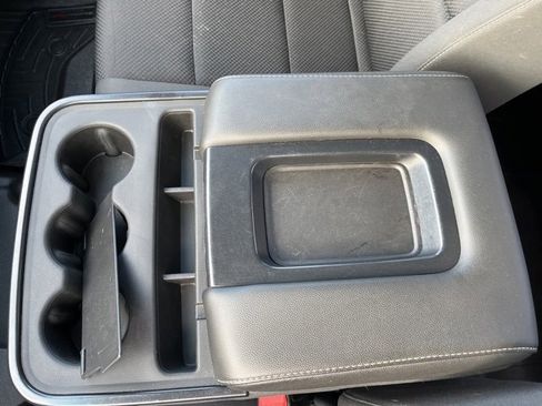 Used 2019 Chevrolet Silverado 2500 W/T image 14