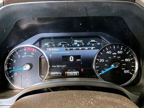 Used 2017 Ford F250 King Ranch w/ King Ranch Ultimate Package image 18