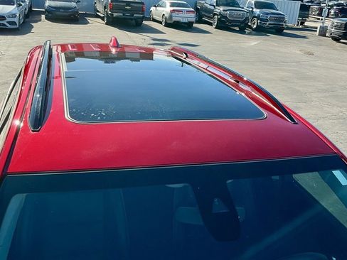 Used 2024 GMC Terrain AT4 w/ Tech Package image 12