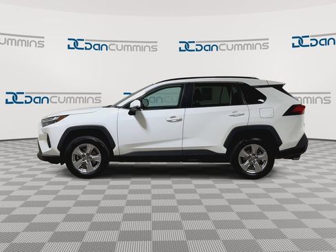 Used 2022 Toyota RAV4 XLE image 5