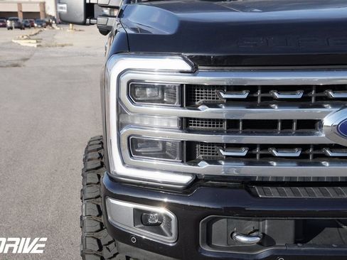 Used 2024 Ford F350 Platinum image 4