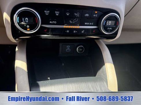 Used 2021 Ford Escape SEL w/ Technology Package AWD/4WD image 26