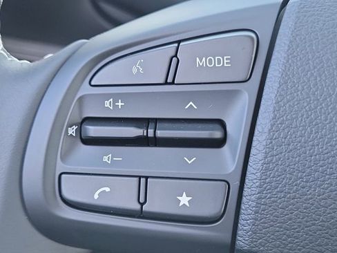 New 2026 Hyundai Venue SEL image 8