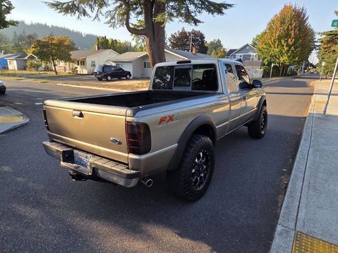 Used 2005 Ford Ranger FX4 image 5