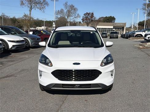 Used 2020 Ford Escape SEL image 2