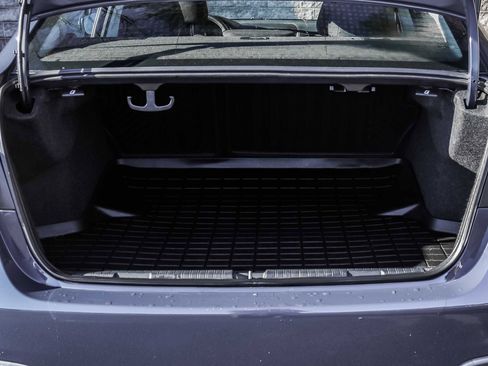 Used 2023 Subaru Legacy Premium image 17