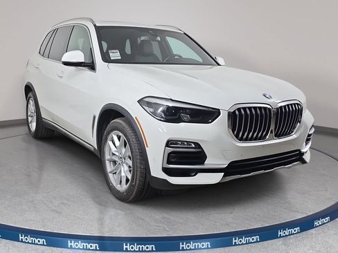Used 2021 BMW X5 xDrive40i w/ Convenience Package AWD/4WD image 4