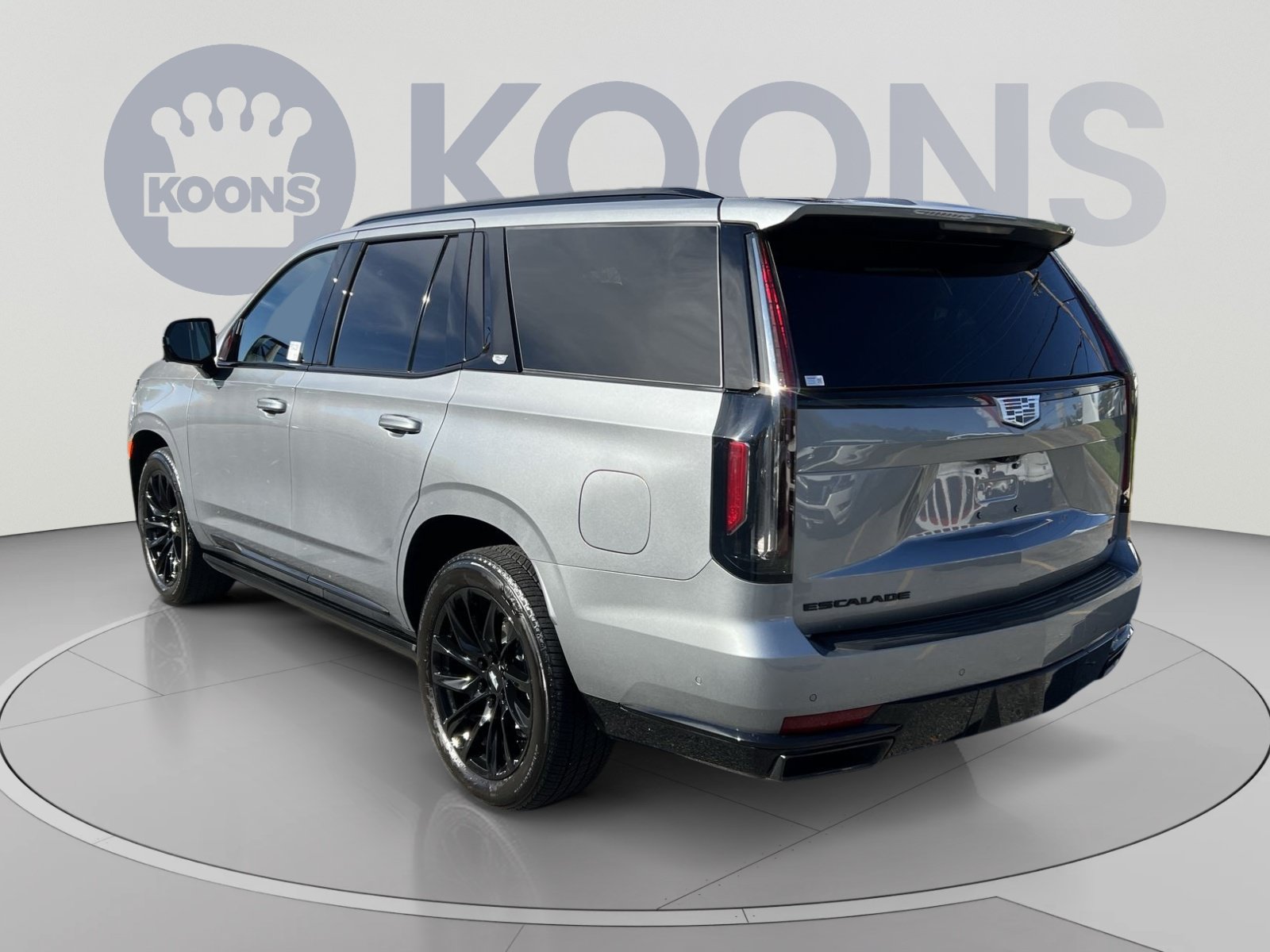 Used 2023 Cadillac Escalade Sport Platinum w/ LPO, ONYX Package AWD/4WD image 4