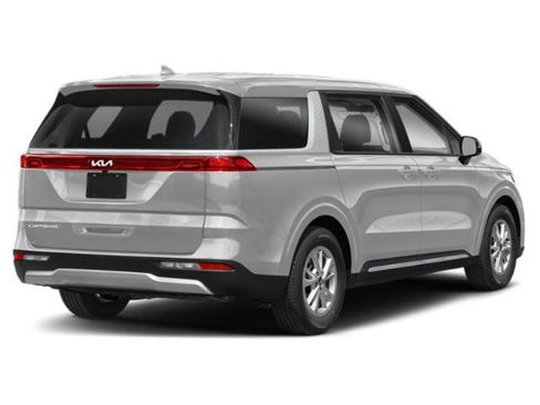 Used 2022 Kia Carnival LX FWD image 2