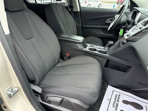 Used 2016 Chevrolet Equinox LT w/ Convenience Package image 24