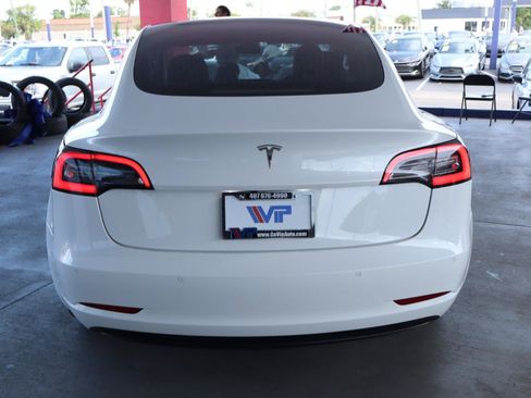 Used 2018 Tesla Model 3 Mid Range RWD image 8