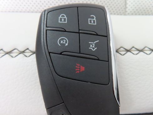 Used 2024 GMC Acadia Denali image 68