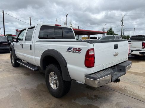Used 2009 Ford F250 4x4 Crew Cab Super Duty image 6