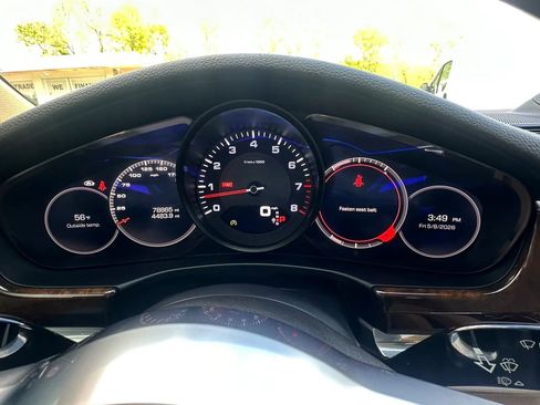Used 2018 Porsche Panamera 4 AWD/4WD image 11