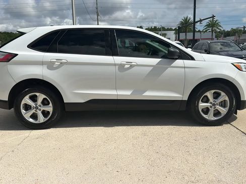 Used 2019 Ford Edge SE AWD/4WD image 6