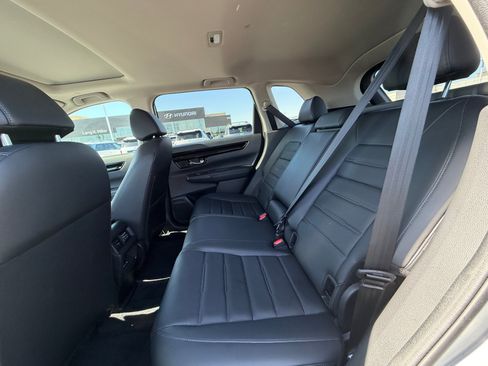 Used 2024 Honda CR-V EX-L image 17