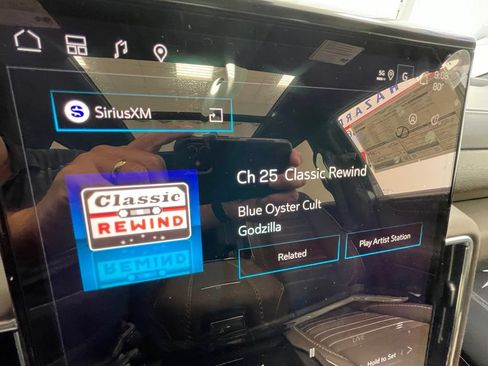 New 2026 GMC Yukon XL Denali Ultimate AWD/4WD image 31