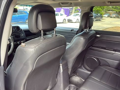 Used 2015 Jeep Patriot High Altitude AWD/4WD image 15