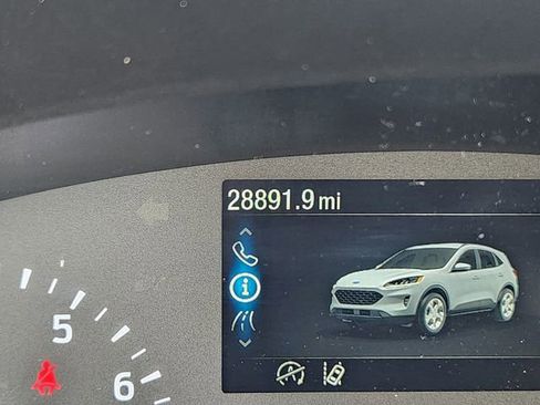 Used 2022 Ford Escape SE w/ Convenience Package image 24