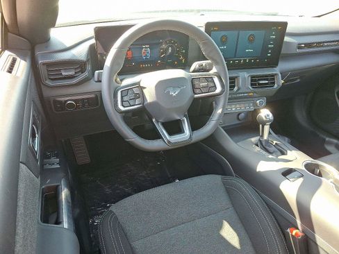 New 2025 Ford Mustang Coupe image 7