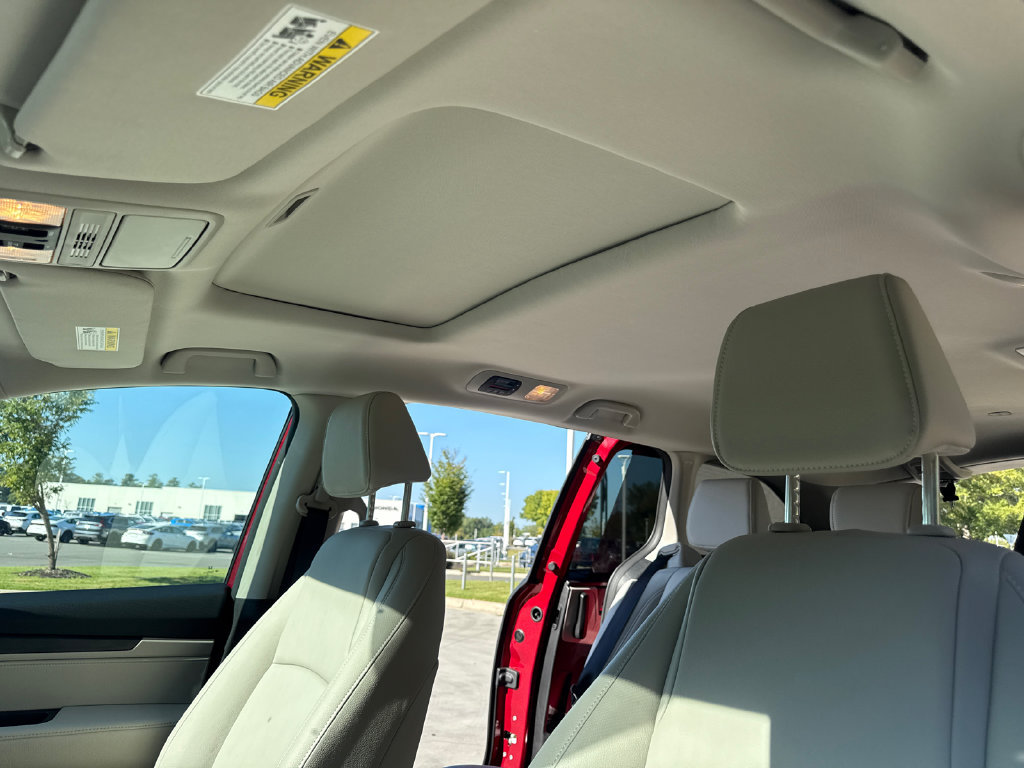 Used 2026 Honda Odyssey EX-L image 31