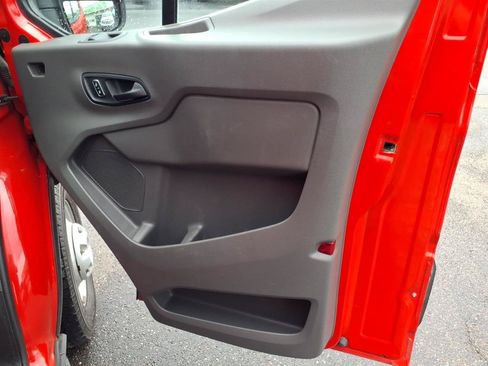 Used 2023 Ford Transit 250 Medium Roof AWD image 11