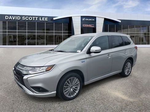 Used 2022 Mitsubishi Outlander GT AWD/4WD image 2