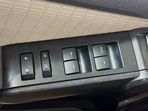 Used 2008 Ford Explorer Sport Trac XLT AWD/4WD image 16