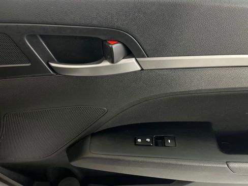 Used 2018 Hyundai Elantra Value Edition image 54