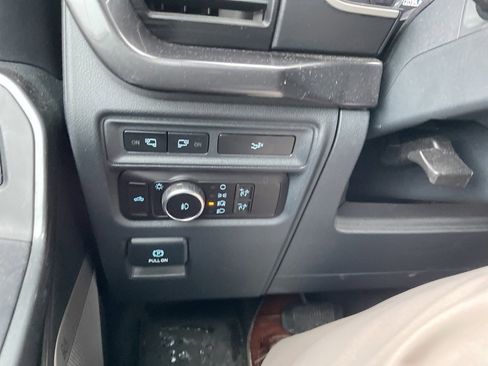 Used 2023 Ford F150 XLT w/ Equipment Group 302A High image 11