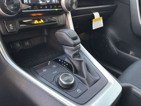New 2025 Toyota RAV4 LE image 24
