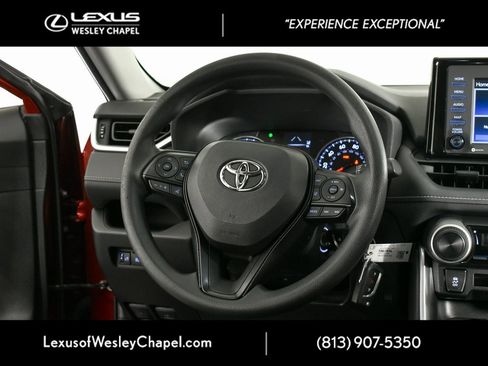 Used 2021 Toyota RAV4 LE image 24