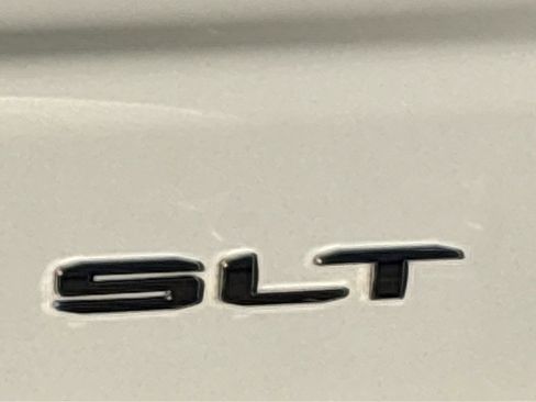 Used 2025 GMC Sierra 1500 SLT image 21