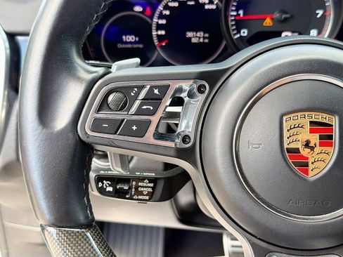 Used 2020 Porsche Cayenne Turbo image 41