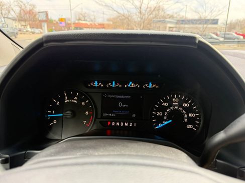 Used 2017 Ford F150 XL w/ Equipment Group 101A Mid image 16