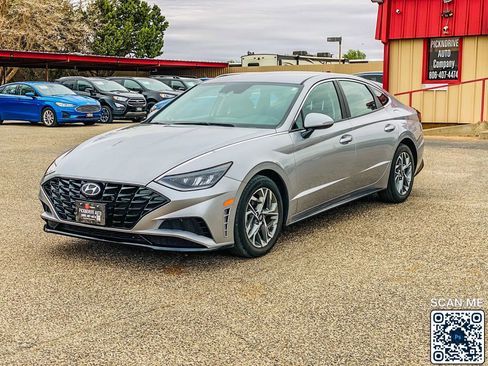 Used 2023 Hyundai Sonata SEL image 4