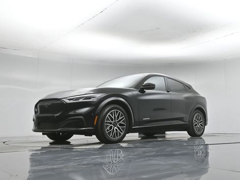 Certified 2024 Ford Mustang Mach-E Premium RWD image 46