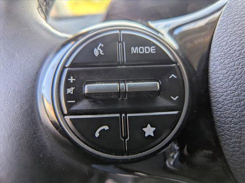 Used 2025 Kia Soul EX image 26