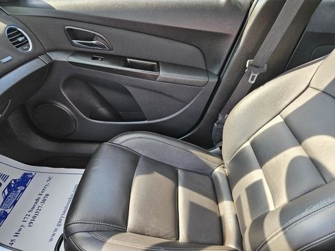 Used 2013 Chevrolet Cruze LT FWD image 14