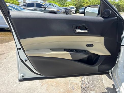 Used 2016 Acura ILX FWD image 10