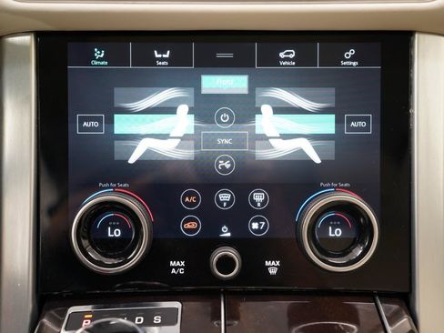 Used 2019 Land Rover Range Rover Long Wheelbase Autobiography AWD/4WD image 22