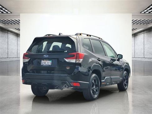 Used 2022 Subaru Forester Wilderness w/ Wilderness Package AWD/4WD image 5