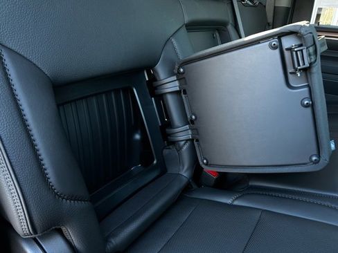 New 2025 GMC Sierra 2500 Denali w/ Denali Reserve Package image 34