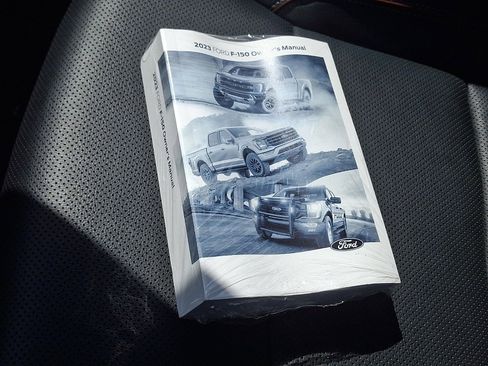 Used 2023 Ford F150 Lariat AWD/4WD image 29
