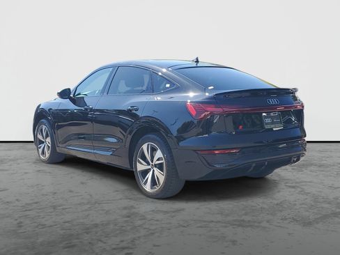 Used 2024 Audi Q8 e-tron Premium AWD/4WD image 3